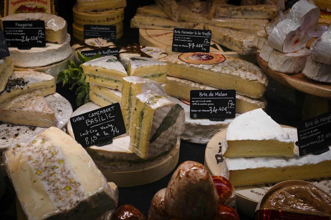 Sélection de fromages au marché